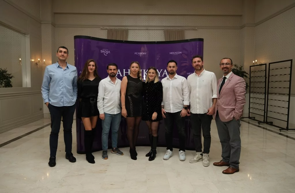 Öğretmenler Günü'nde Görkemli Kutlama