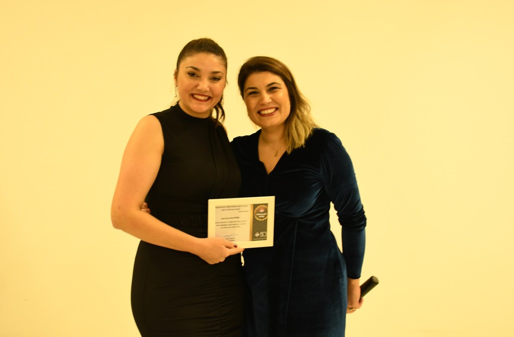 Bahçeşehir Bademli Kampüsü'nde coşkulu öğretmenler günü kutlaması