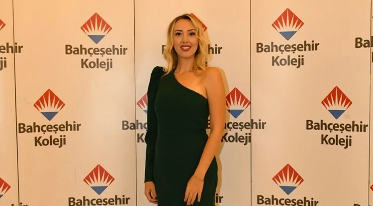 Bahçeşehir Bademli Kampüsü'nde coşkulu öğretmenler günü kutlaması