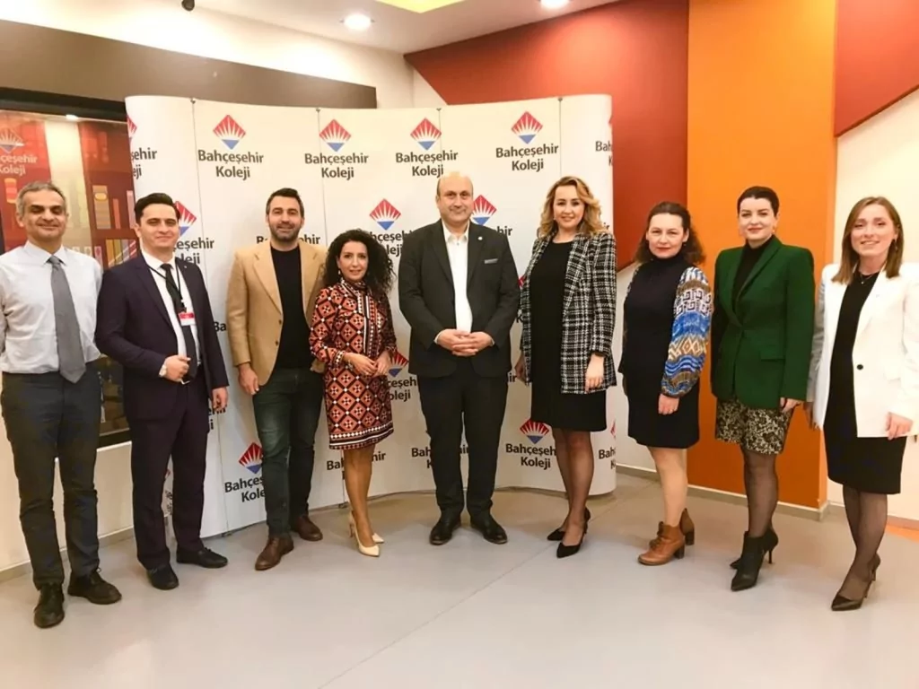 Bahçeşehir Koleji Nilüfer Kampüsü'nde 'Dijital Çağ Nedir?' paneli