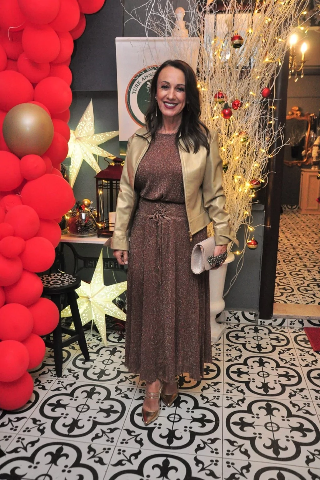 Annelerden 2022'ye renkli veda