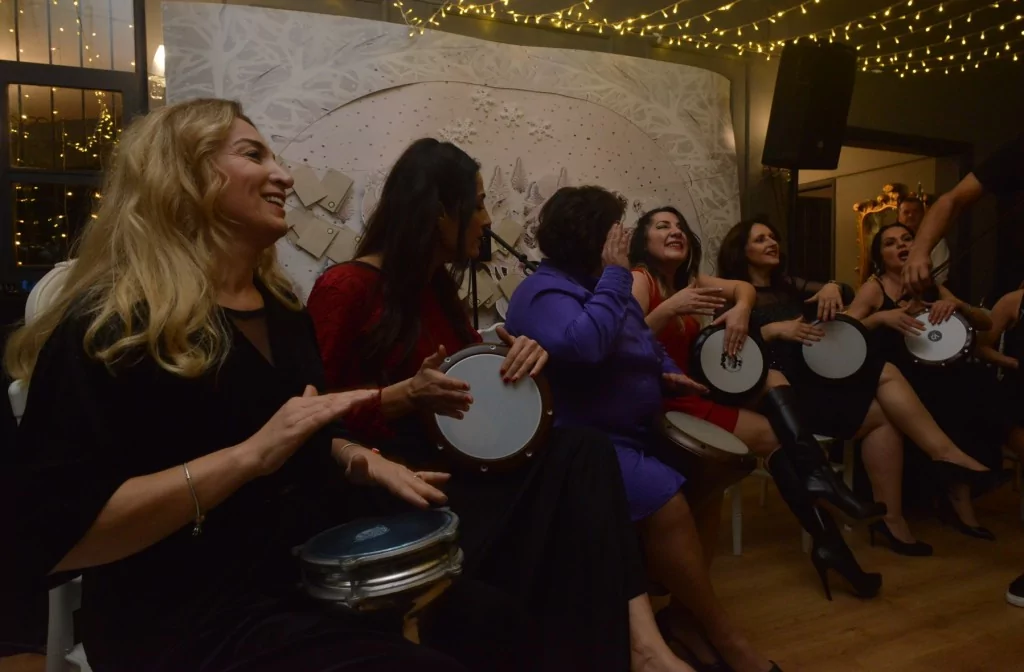 Annelerden 2022'ye renkli veda