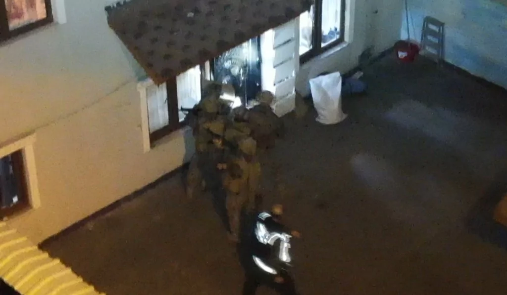 Bursa'da zehir tacirlerine dev operasyon! 5 ilde eş zamanlı baskın