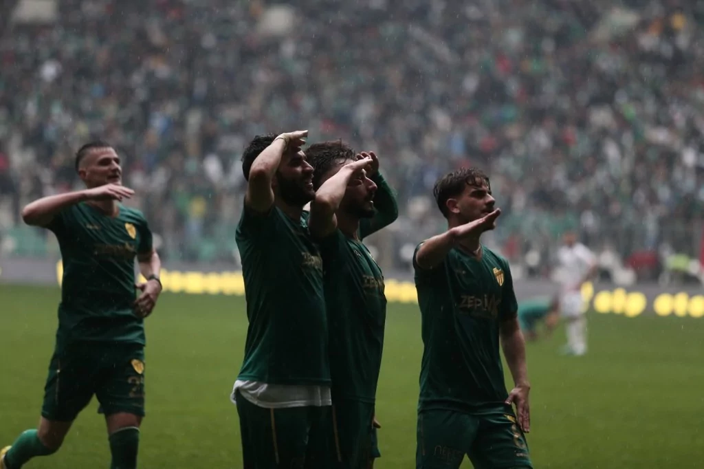 Timsah Arena'da muhteşem görüntüler!