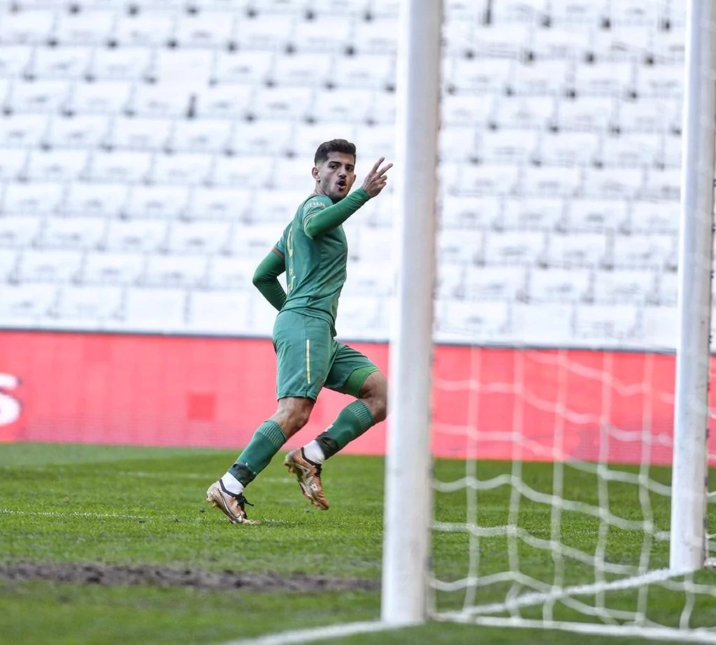 Bursaspor: 3 - Bayburt Özel İdare Spor: 1