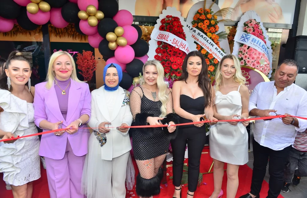 Aymira Koçaklı Yaşam Merkezi'ne eğlenceli açılış