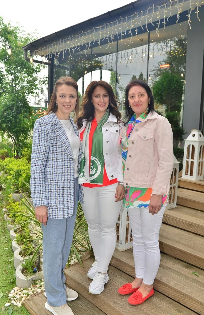 Annelerden geleneksel buluşma