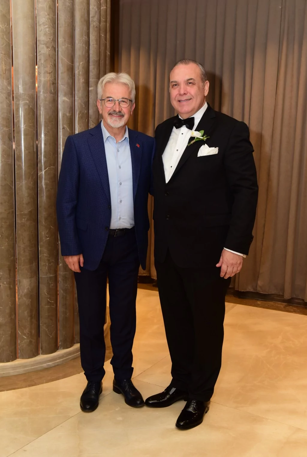 Başkan Erkan Kamat kızını evlendirdi