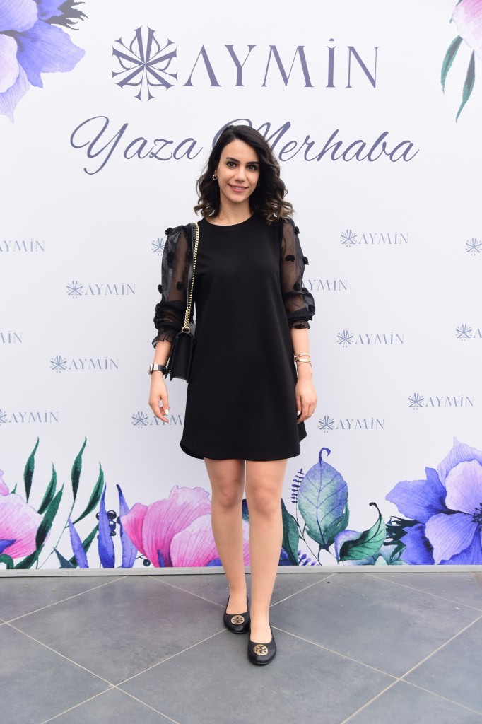 Aymin'den yaza renkli merhaba