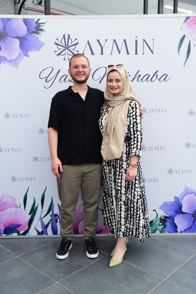 Aymin'den yaza renkli merhaba