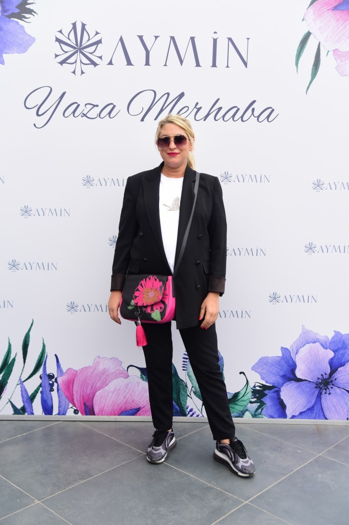 Aymin'den yaza renkli merhaba