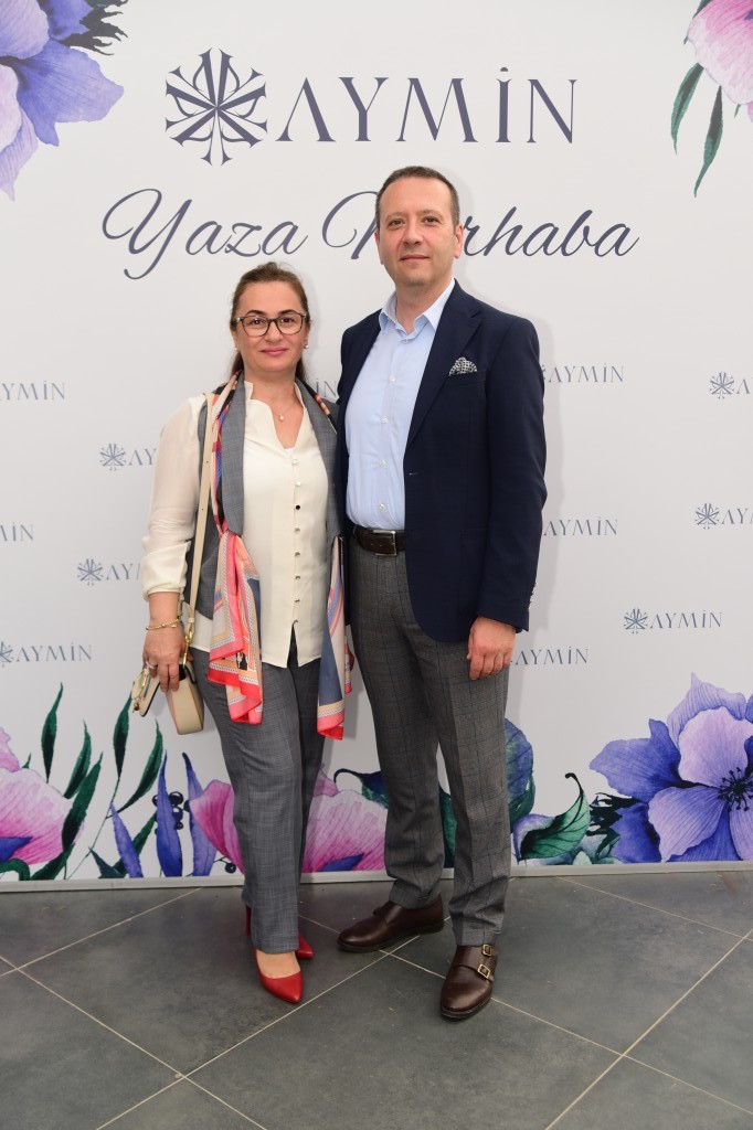 Aymin'den yaza renkli merhaba