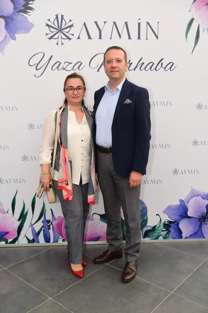 Aymin'den yaza renkli merhaba