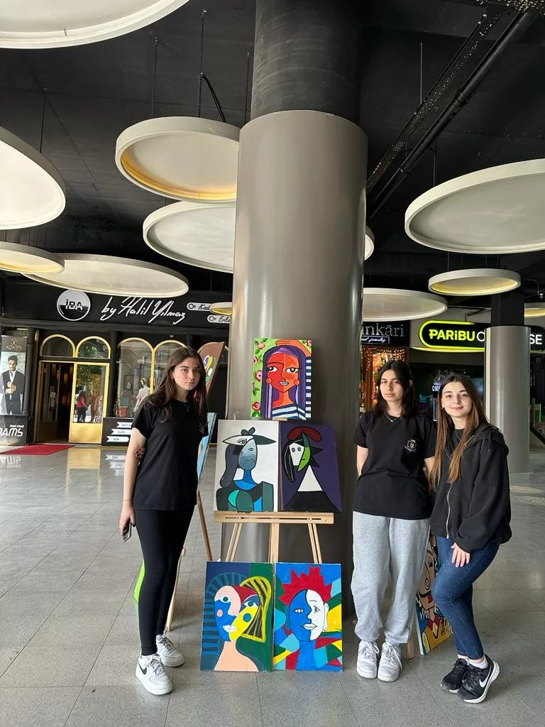 Bursa Arena Anadolu ve Fen lisesi Yıl Sonu Sergisi