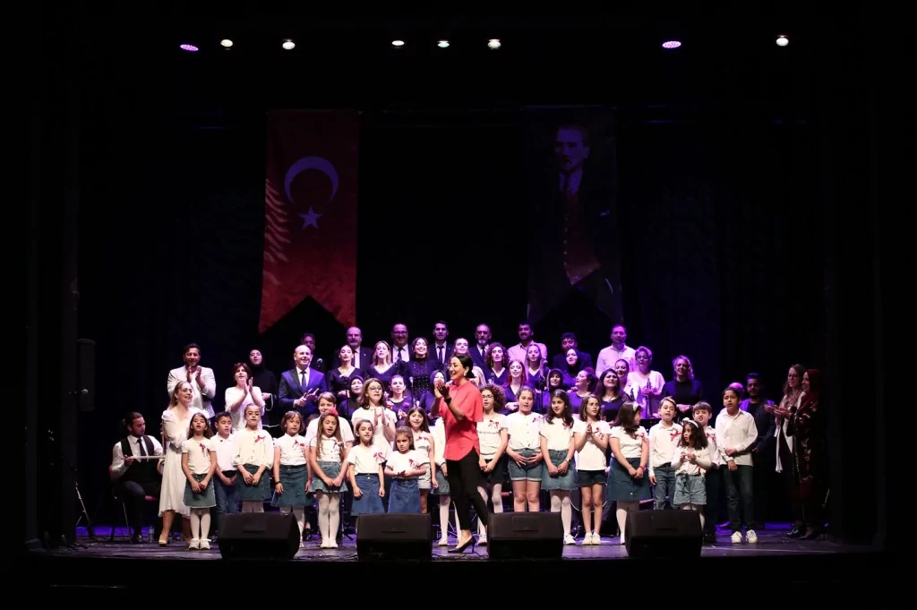 Bursa'da muhteşem yılsonu konseri