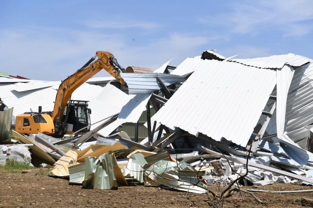 Kaçak yapılar yüzünden Bursa Ovası böyle yok oluyor!