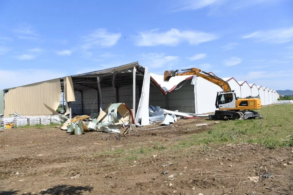 Kaçak yapılar yüzünden Bursa Ovası böyle yok oluyor!