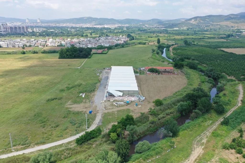 Kaçak yapılar yüzünden Bursa Ovası böyle yok oluyor!