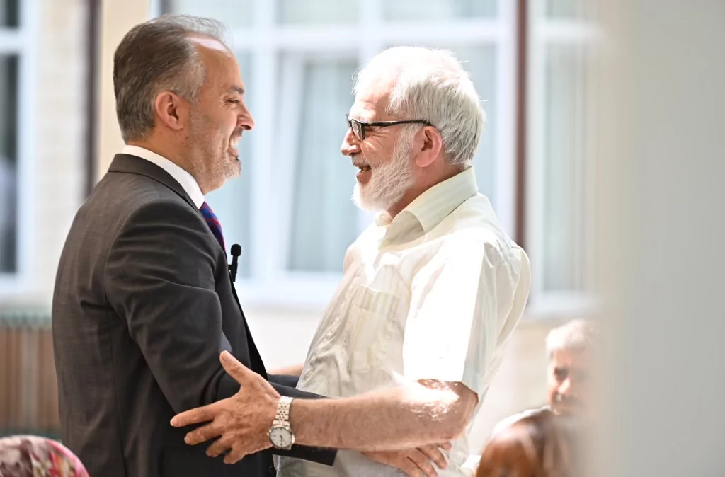 Başkan Aktaş'dan huzurevi sakinlerine moral ziyareti