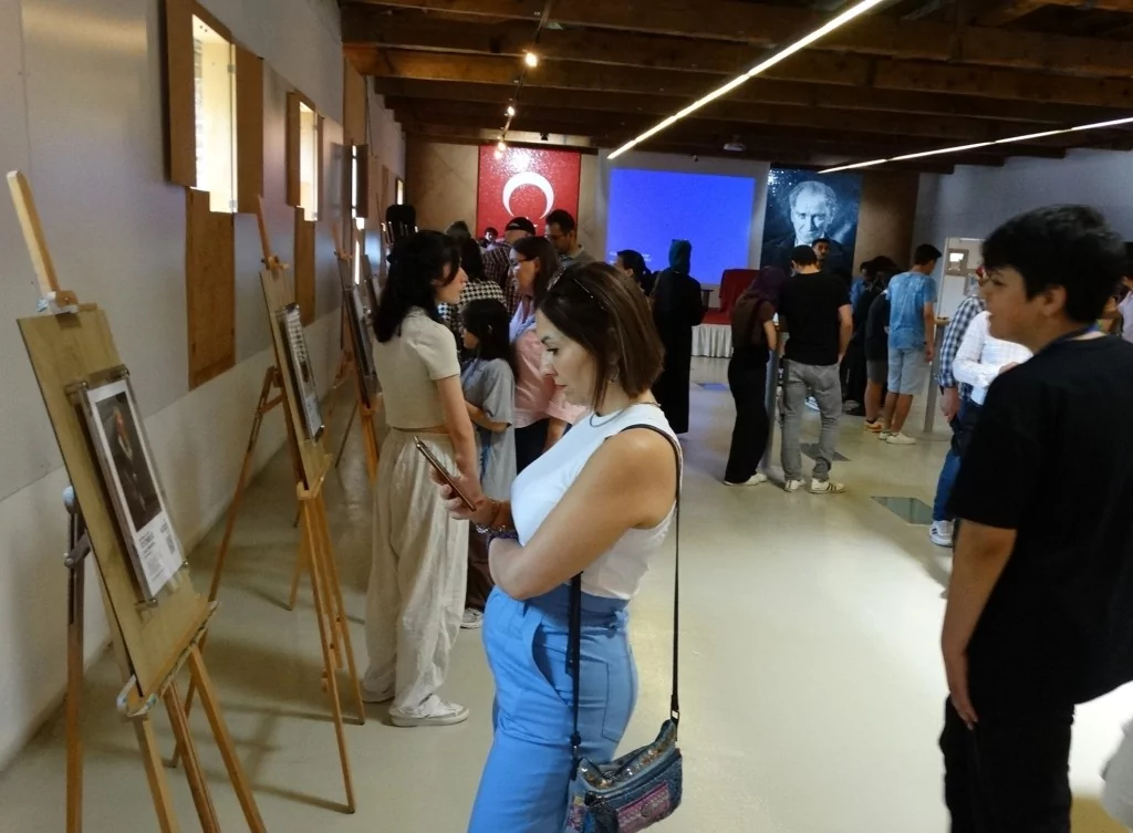 "Sıra Dışı" Dijital Sanatlar Sergisi