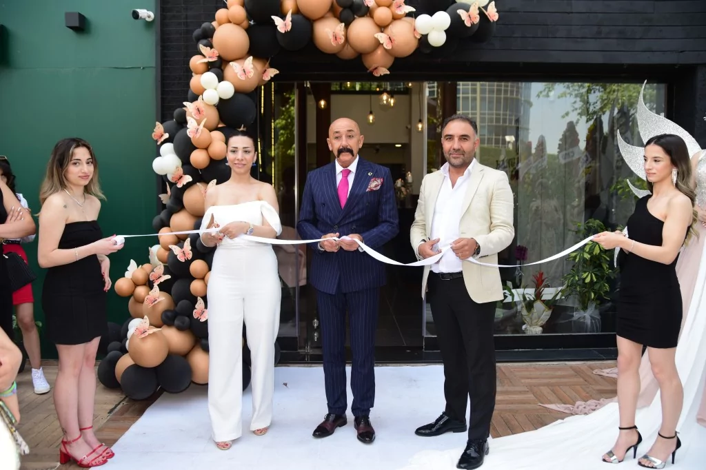 Her kadın güzel olmayı hak eder!