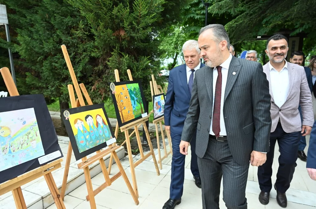 Bursa'da su da söz de küçüğün