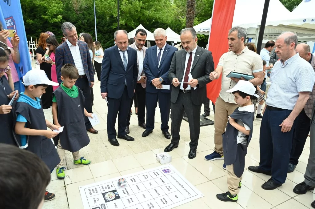 Bursa'da su da söz de küçüğün