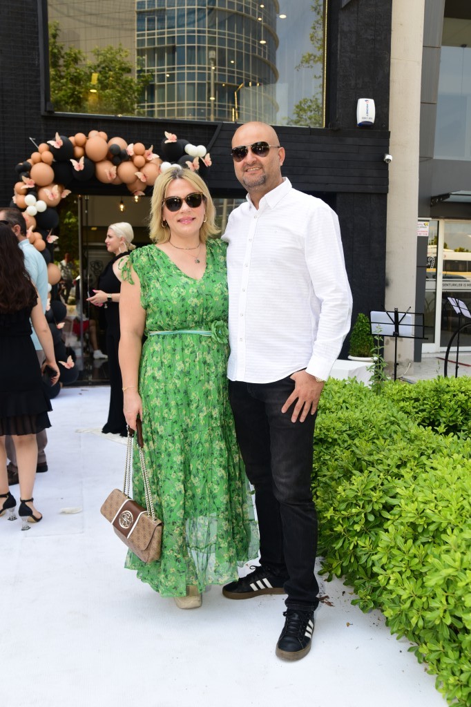 Her kadın güzel olmayı hak eder!