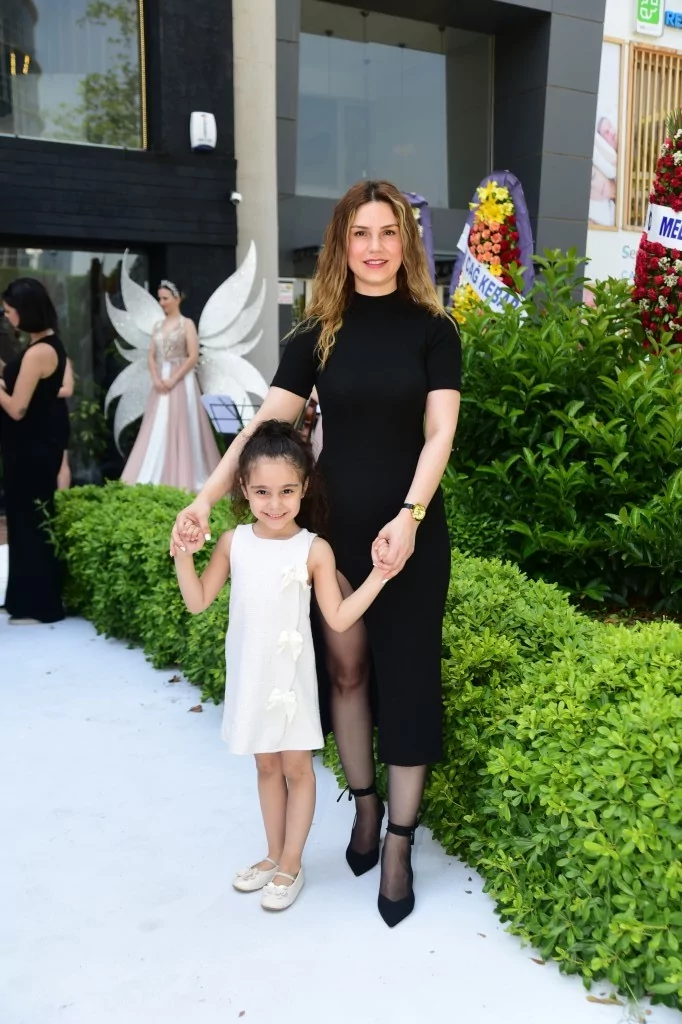 Her kadın güzel olmayı hak eder!