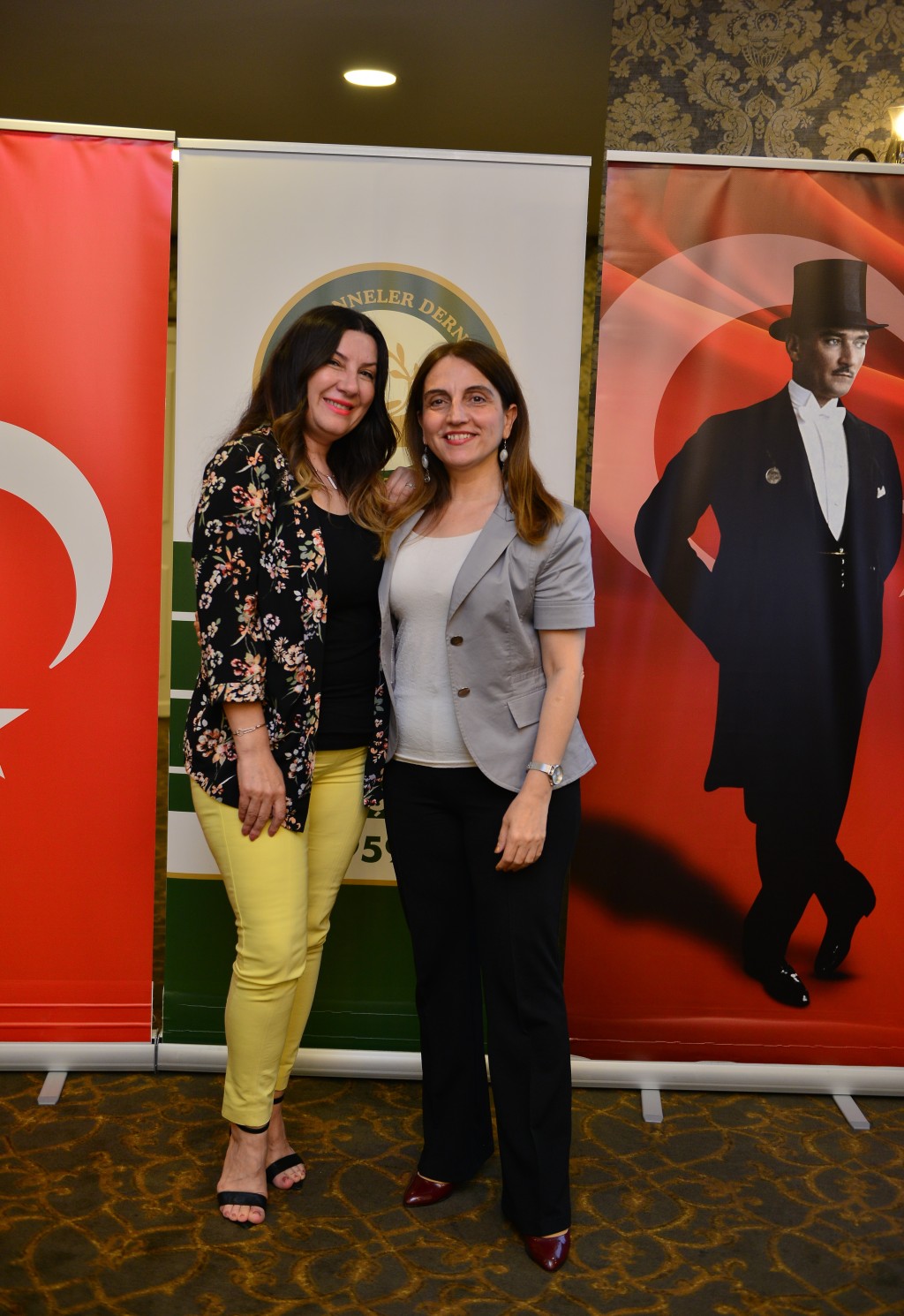 Annelerden sezona renkli veda