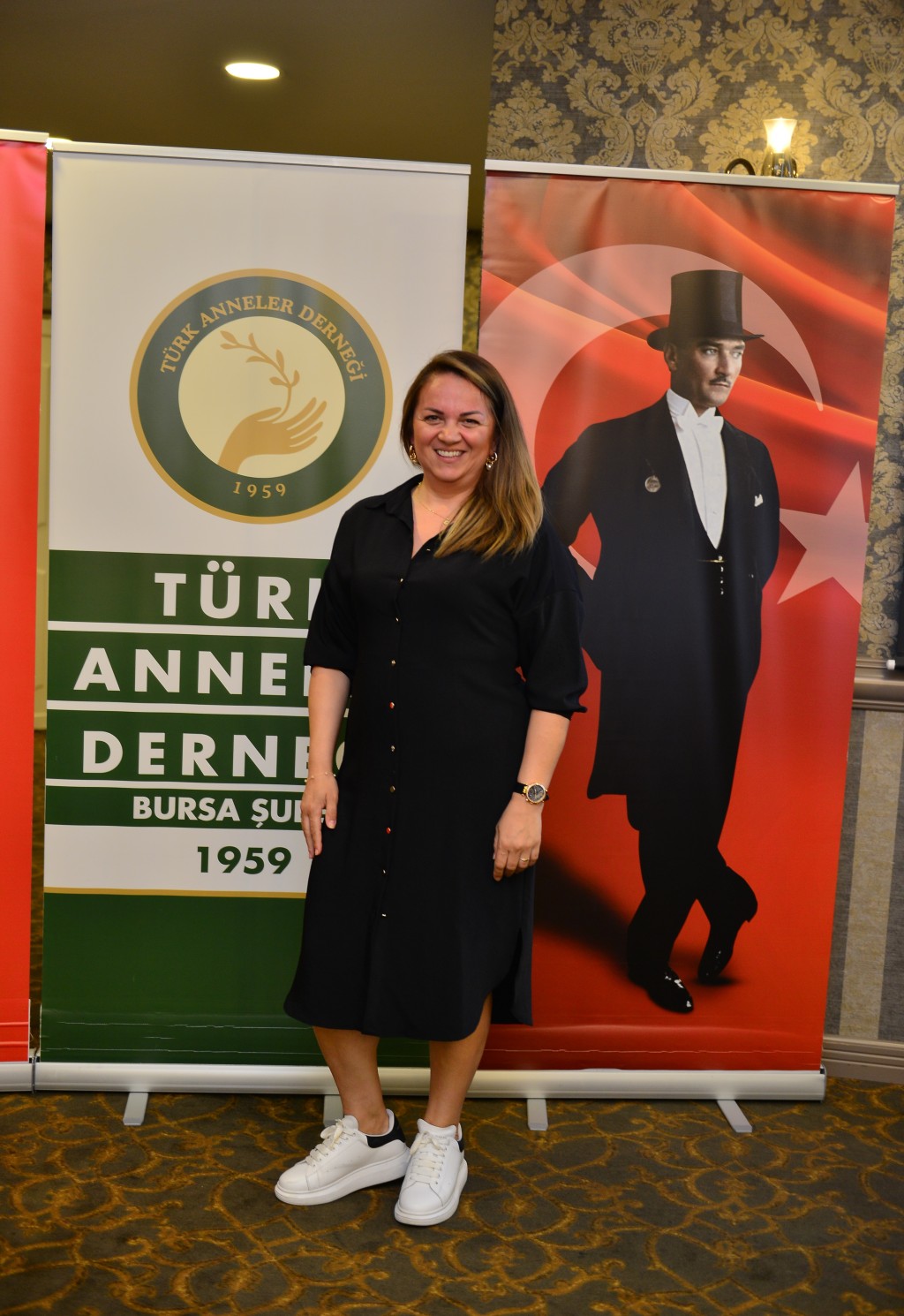 Annelerden sezona renkli veda