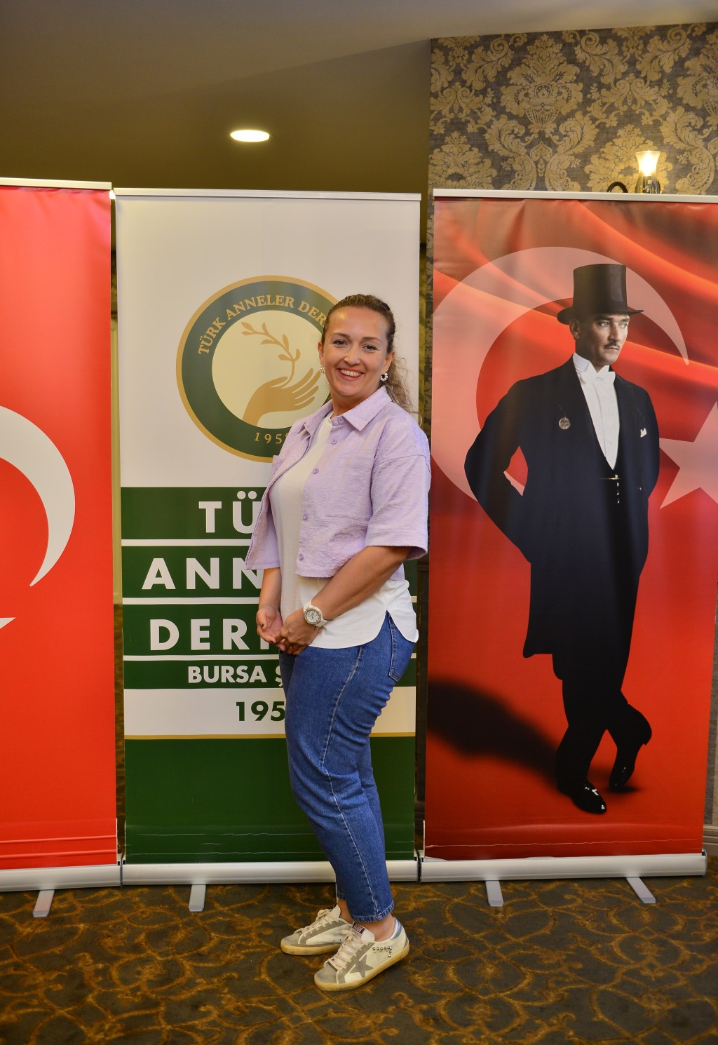 Annelerden sezona renkli veda