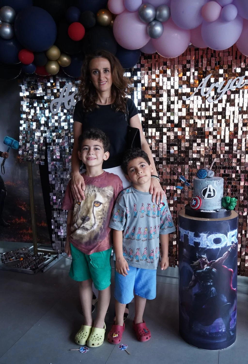 Eğlenceli doğum günü partisinde çocuklar doyasıya eğlendi