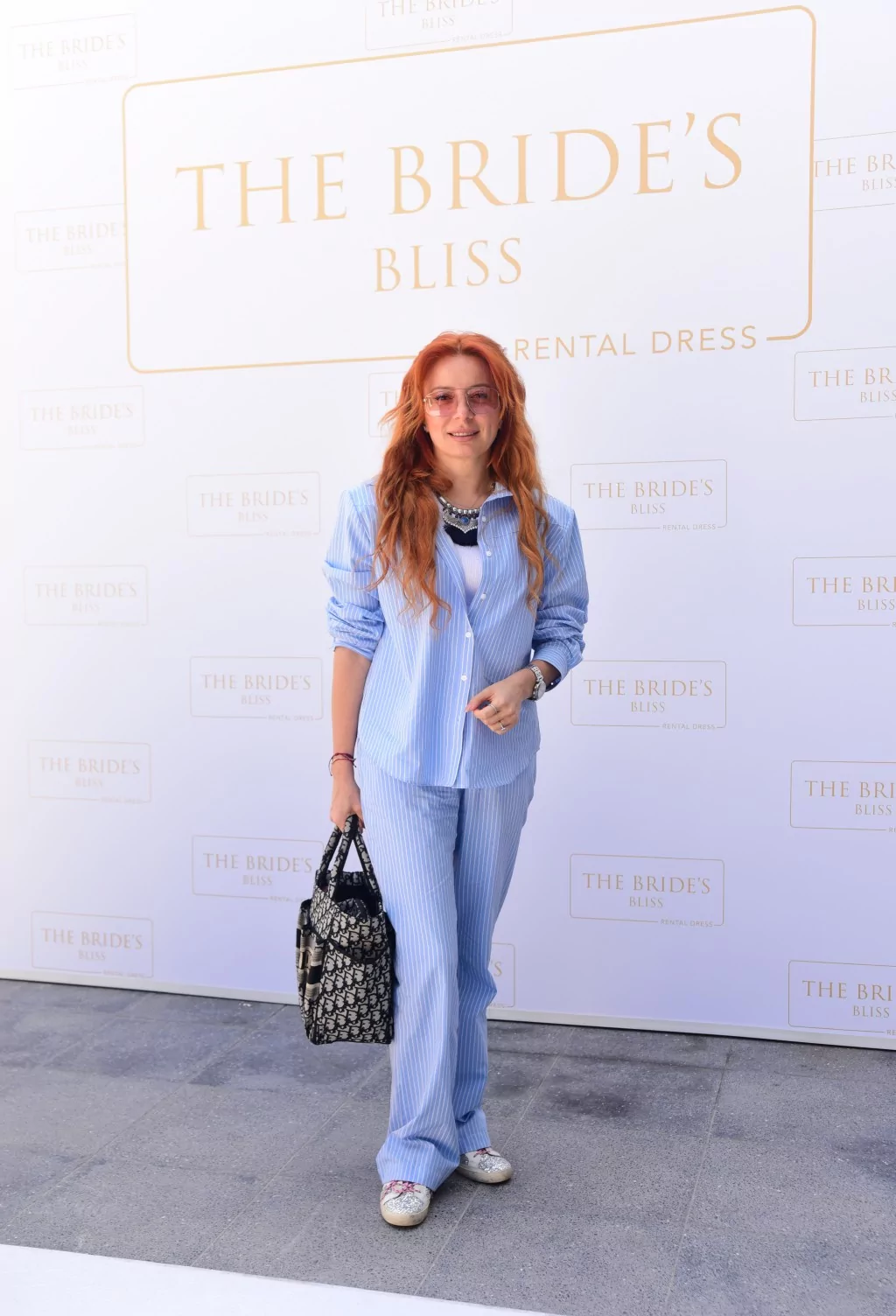 Sinem Cambaz'dan görkemli açılış