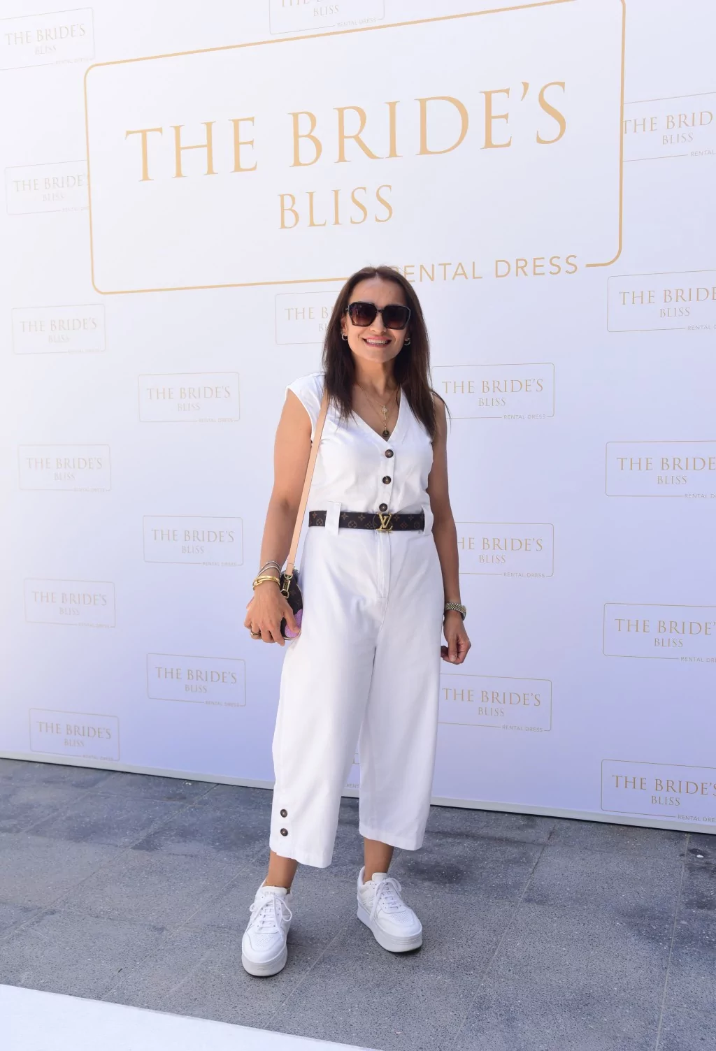 Sinem Cambaz'dan görkemli açılış