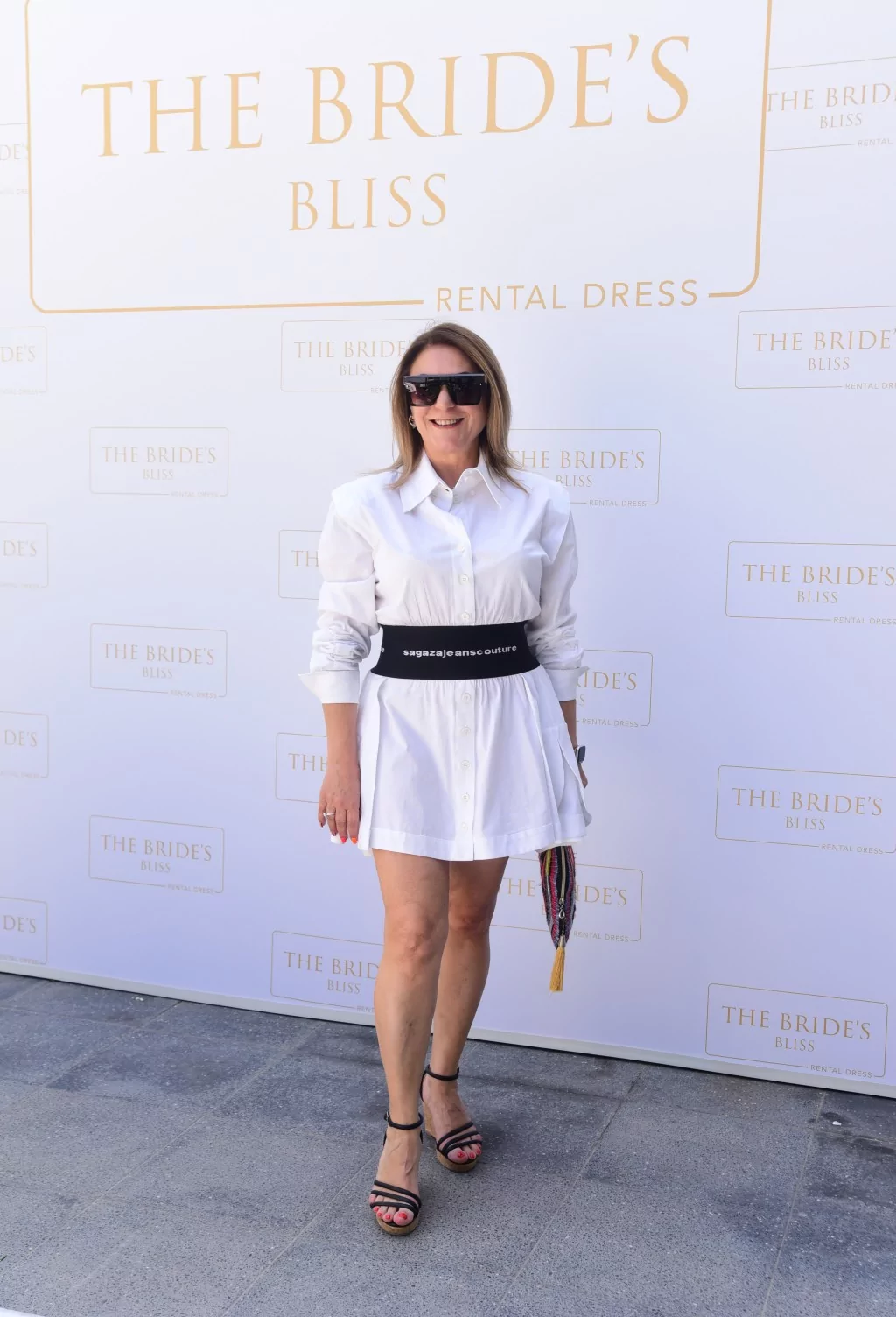 Sinem Cambaz'dan görkemli açılış