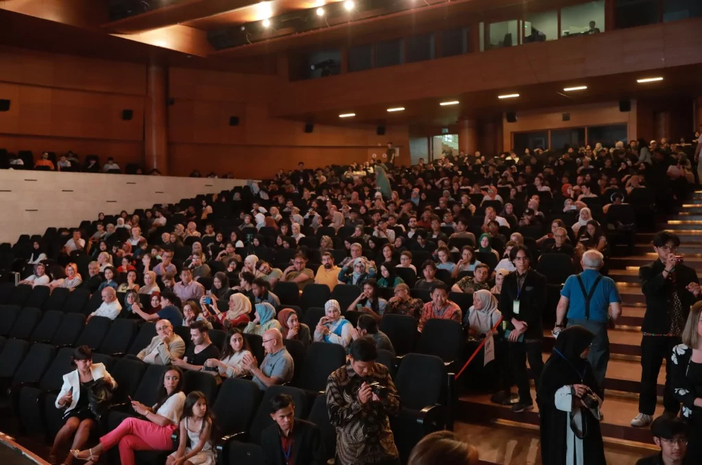 Bursa'da Endonezya rüzgarı esti