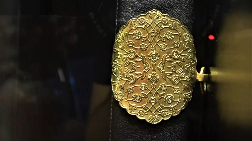 Bursa'da Topkapı Sarayı'ndaki eserin aynısını yaptı, görenler gözyaşlarına hakim olamadı