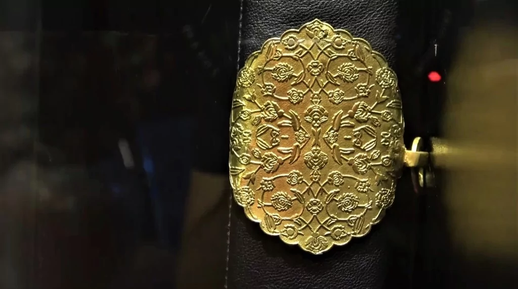 Bursa'da Topkapı Sarayı'ndaki eserin aynısını yaptı, görenler gözyaşlarına hakim olamadı