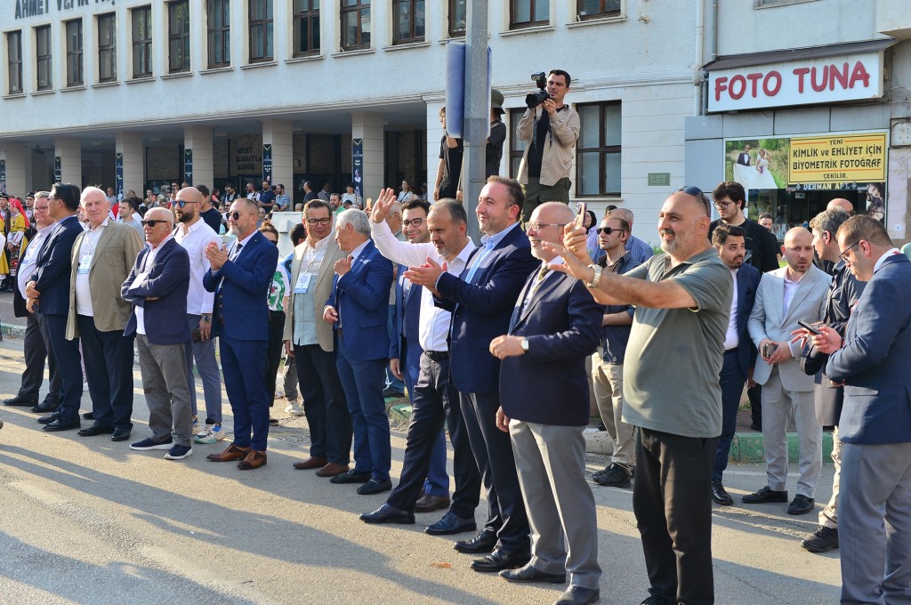 Bursa'dan dünyaya barış ve kardeşlik mesajı