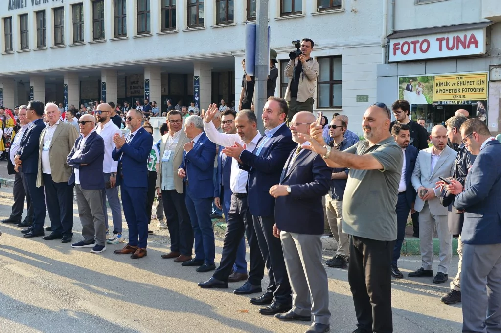 Bursa'dan dünyaya barış ve kardeşlik mesajı