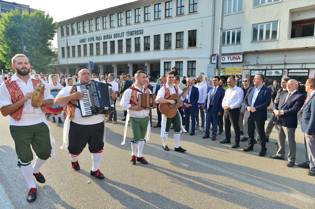 Bursa'dan dünyaya barış ve kardeşlik mesajı