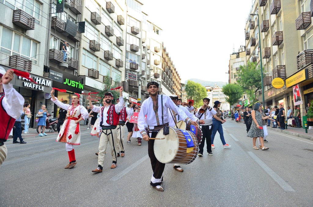 Bursa'dan dünyaya barış ve kardeşlik mesajı