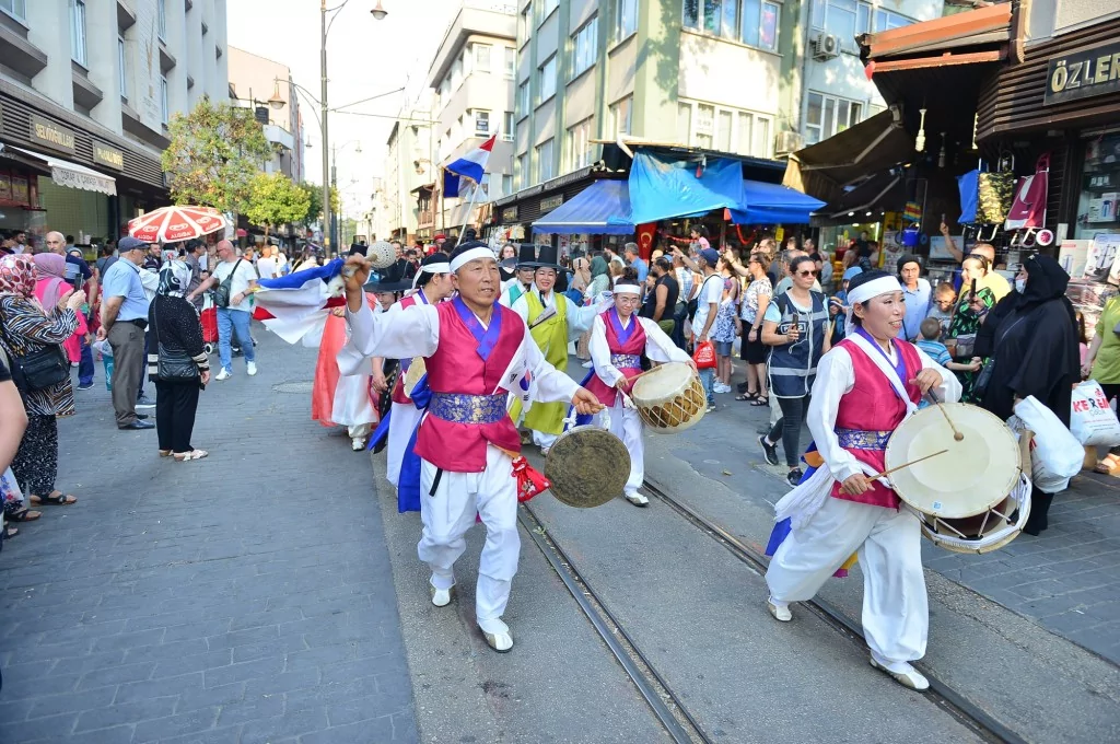 Bursa'dan dünyaya barış ve kardeşlik mesajı