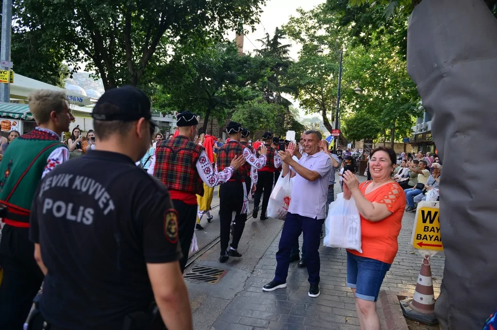 Bursa'dan dünyaya barış ve kardeşlik mesajı