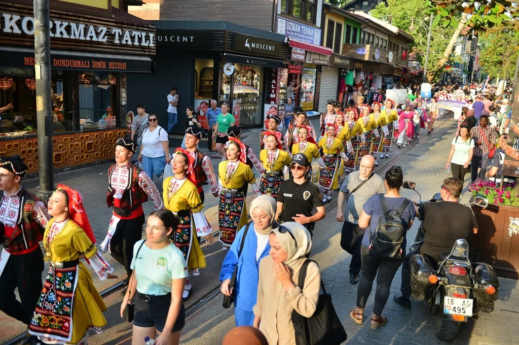 Bursa'dan dünyaya barış ve kardeşlik mesajı