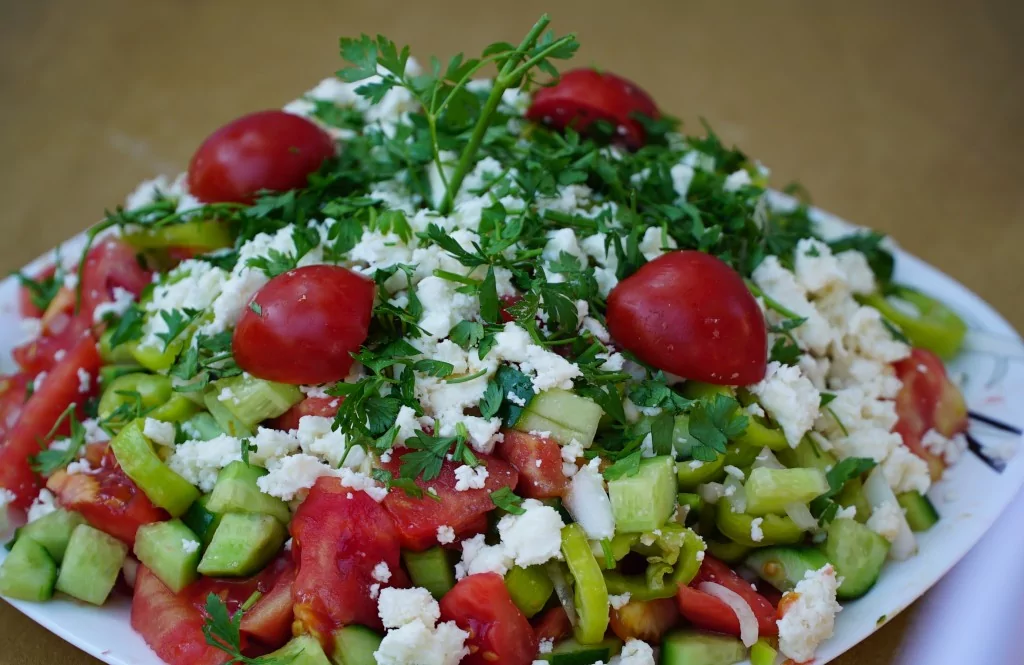 Dansçılar sahnede değil mutfakta ter döktü