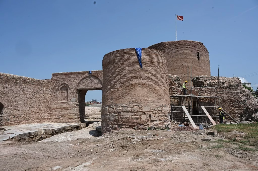 İznik surları Büyükşehir korumasında