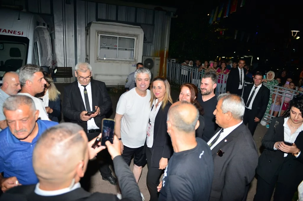 Efsaneler Bursa'da mest etti