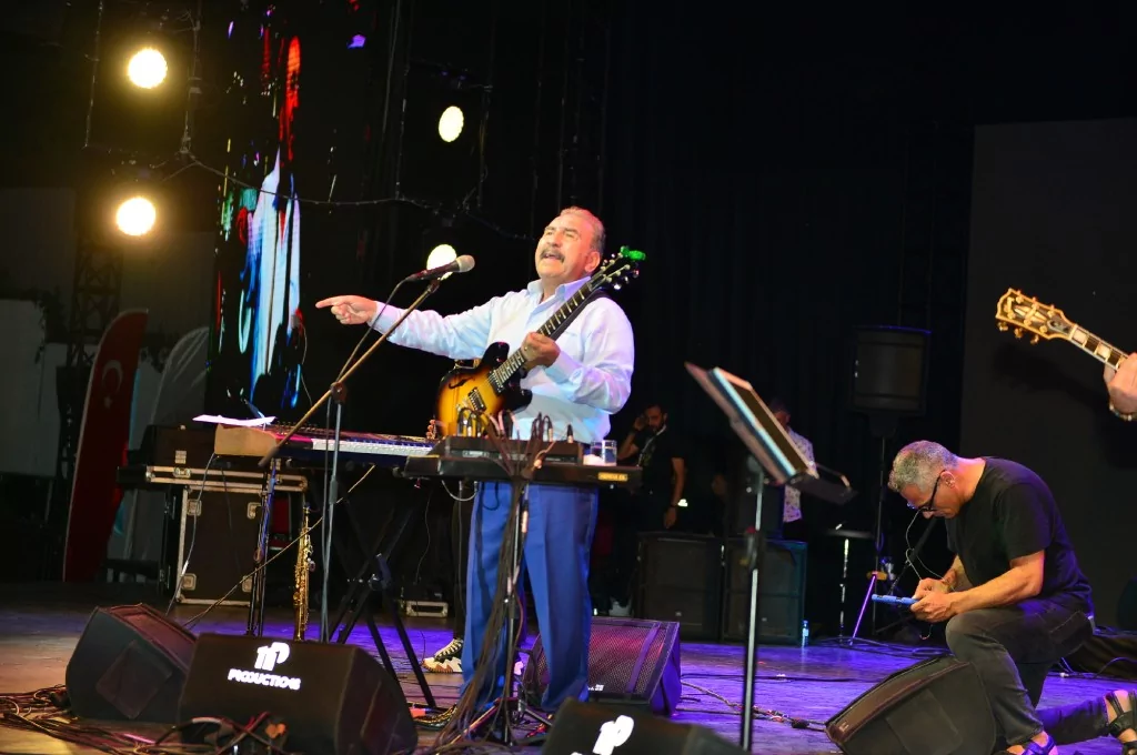 Efsaneler Bursa'da mest etti